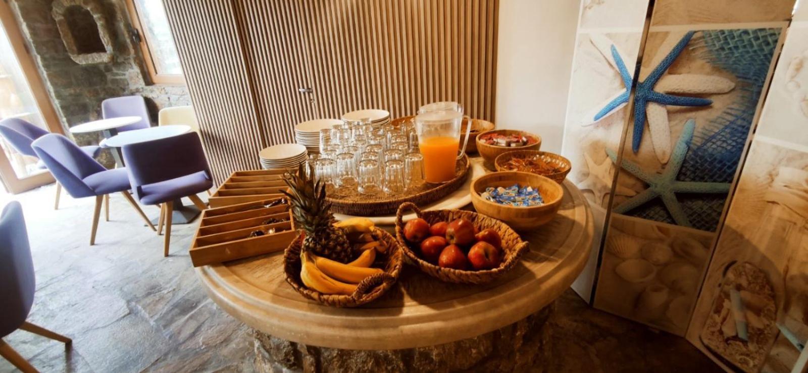 Mykonian Iros Suites & Villas Mykonos Town Dış mekan fotoğraf
