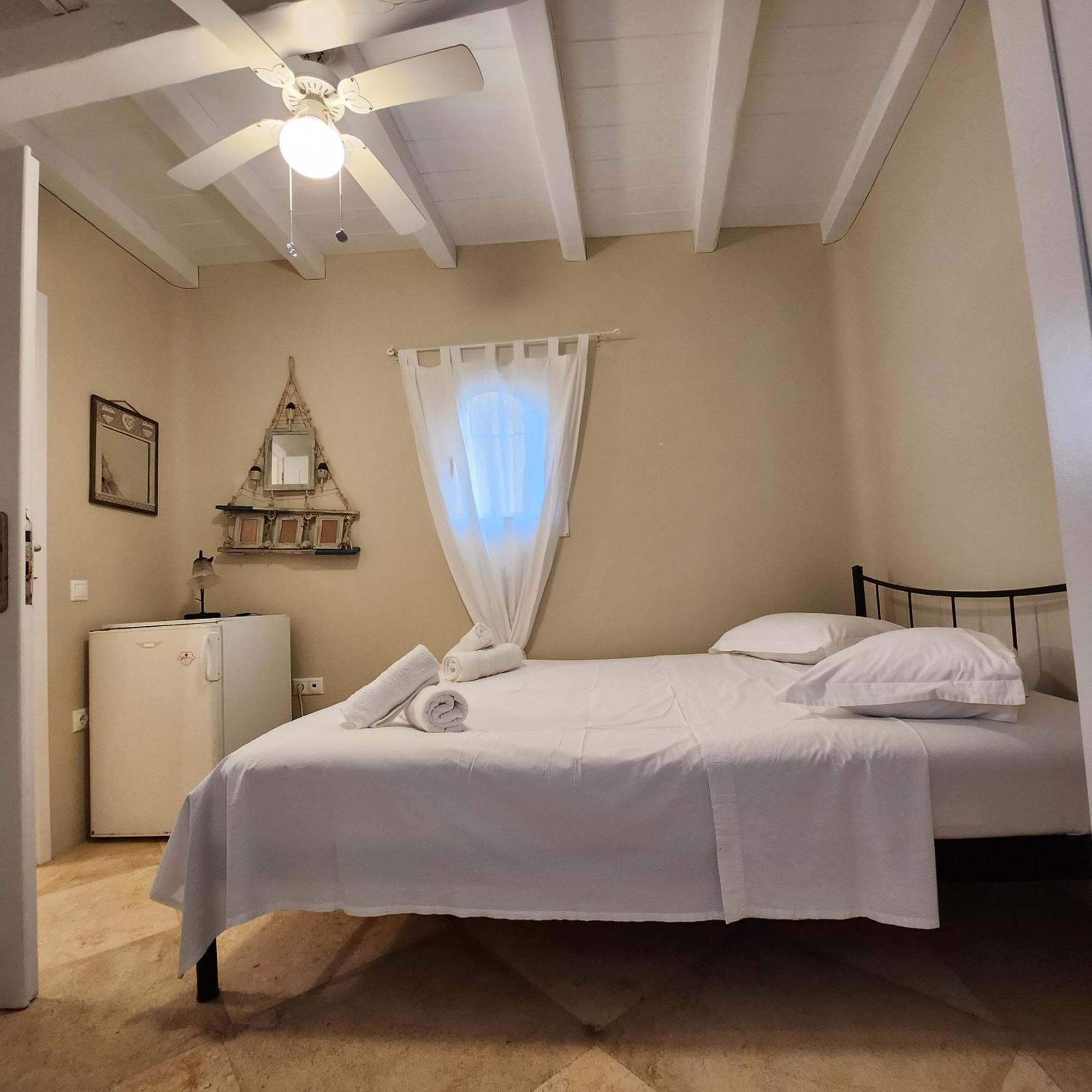 Mykonian Iros Suites & Villas Mykonos Town Dış mekan fotoğraf