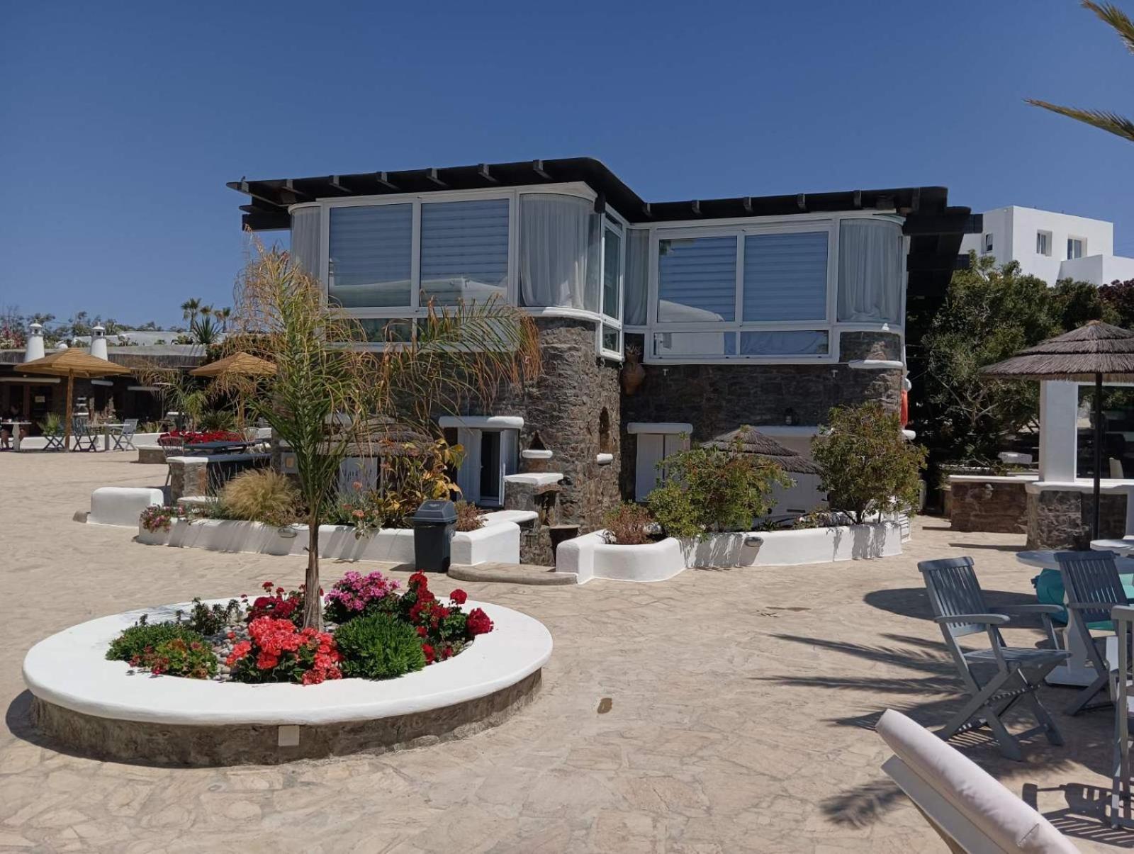Mykonian Iros Suites & Villas Mykonos Town Dış mekan fotoğraf